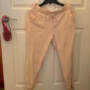 Distressed American eagle joggers